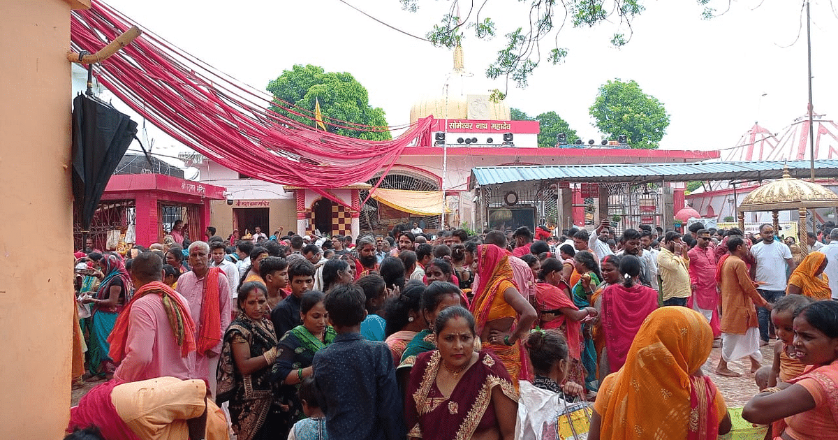 Devotees throng Someshwarnath Dham on Nag Panchami, performed Jalabhishek of Mahadev with 1.25 lakh liters of water 