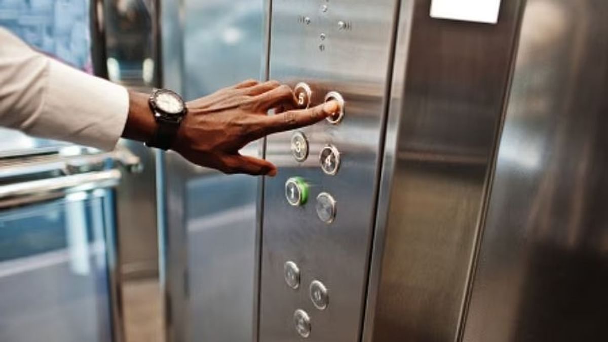 Explainer: Do not panic if you get stuck in the lift, do this work in this situation, you will come out safely
