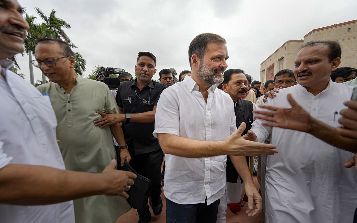 Explainer: Rahul Gandhi's membership restored, will there be an entry in the old bungalow?  Know how the bungalow is allotted
