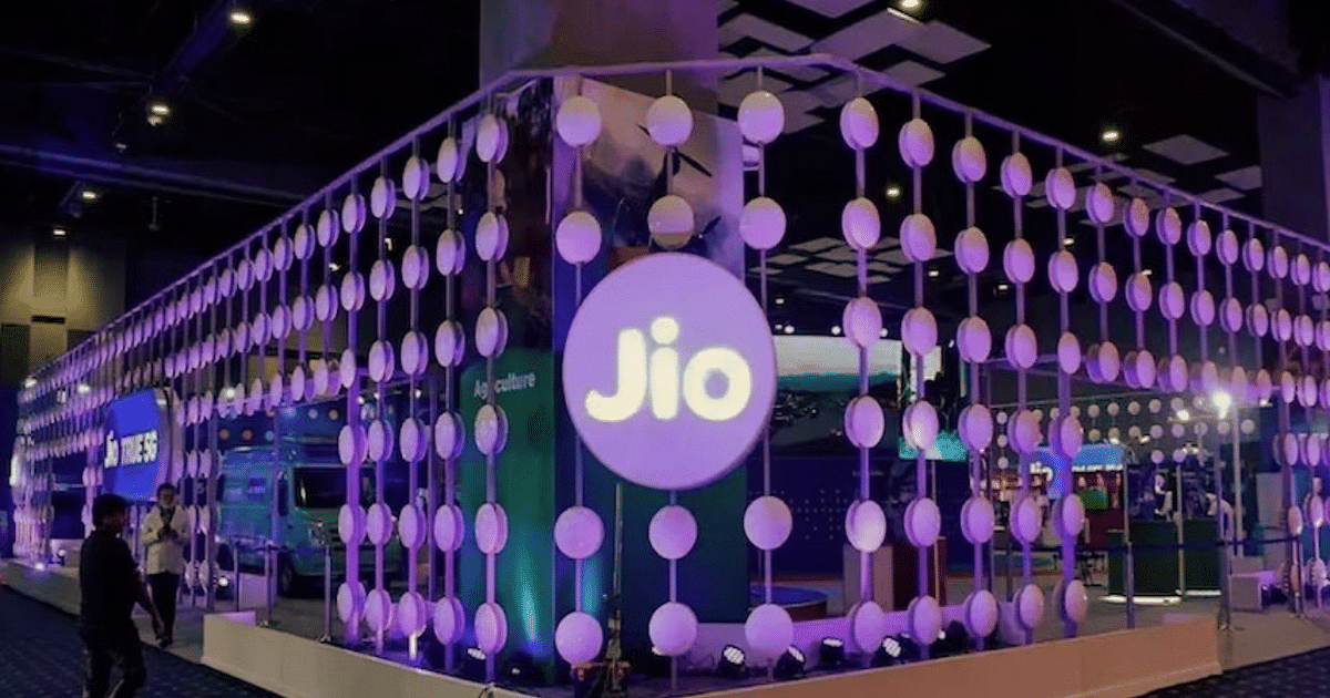 Reliance Jio brings 'Roam More' prepaid plan, price starts from Rs 1499 