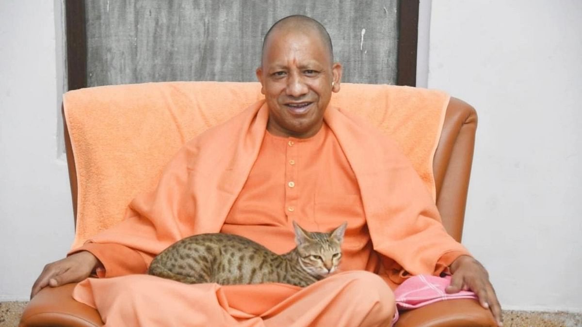 This is how CM Yogi Adityanath looked in childhood, see his childhood pictures here
