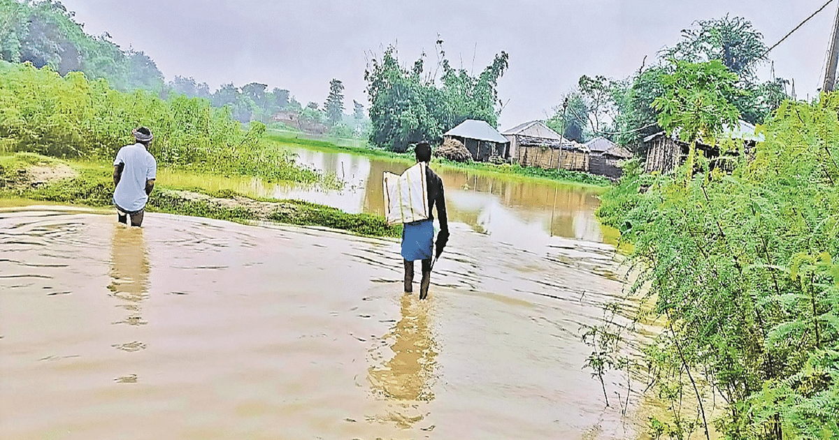What is the flood situation in Bihar?  Amidst the rise in the rivers, now water has started entering the houses, know the condition of your district ..
