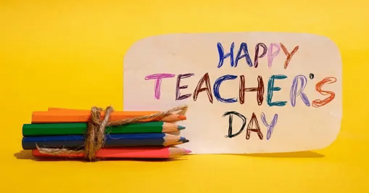 Happy Teachers Day: Congratulate your teachers on Teachers Day in these hi-tech ways.