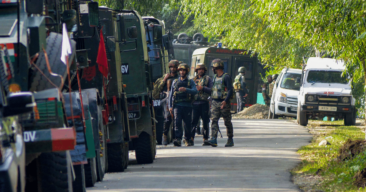 Encounter between security forces and terrorists continues for the fifth day in Anantnag, see PHOTOS