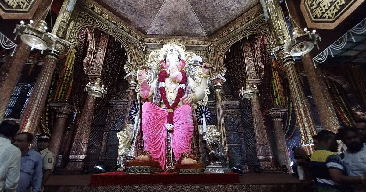 Lalbaug cha Raja First Look: Court of 'Lalbaugcha Raja' decorated, see viral photos here