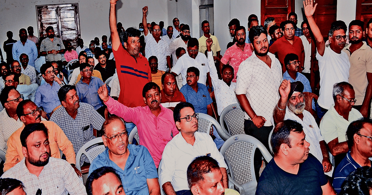 Businessmen opened front against increasing crime in Dhanbad, gave 15 days ultimatum to police