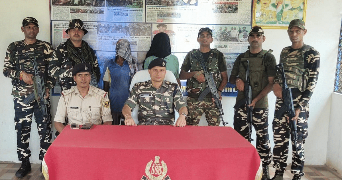 Hardcore Naxalite Joseph Marandi and two arrested from Jharkhand-Bihar border, Naxalite was expert in letter drafting