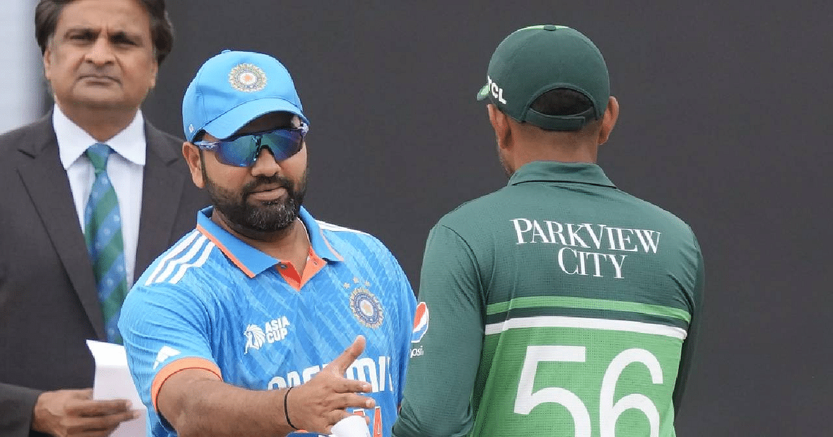 India vs Pakistan LIVE: Pakistan won the toss and decided to bowl first, KL Rahul got a chance