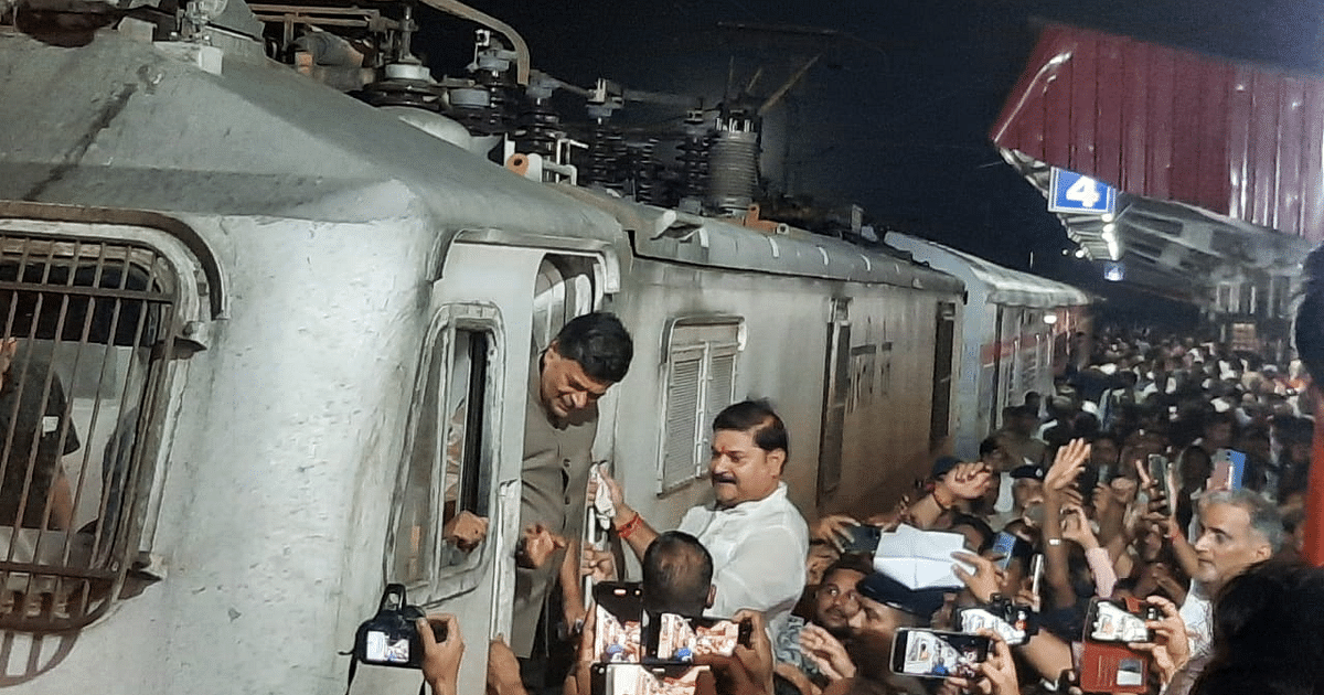 Video: Passengers happy with the launch of Ara-Tatanagar Express, know the timing