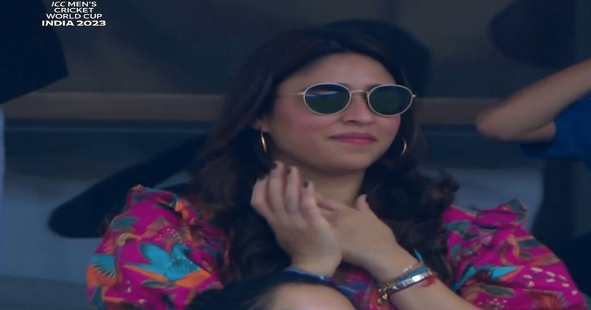 PHOTOS: Rohit Sharma's wife Ritika Sajdeh jumped with joy when Ashwin took the wicket.