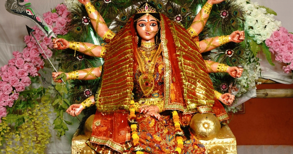 PHOTOS: Divine court of Maa Durga decorated in Palamu, Jharkhand, see the beauty of puja pandals