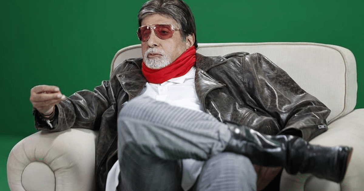 Amitabh Bachchan B'Day: Fans excited to buy Big B's items, highest bids on Sholay-Deewar