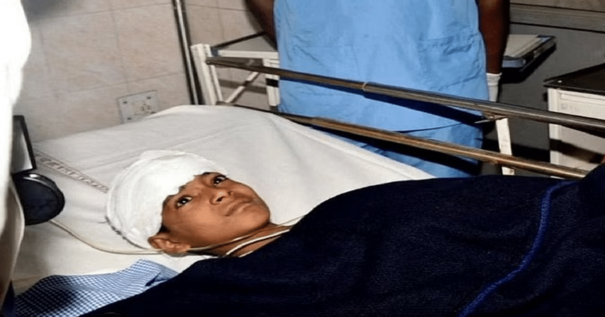 Deoria massacre: Devesh, hurt by the murder of five members of his family, became ill, admitted to medical college.