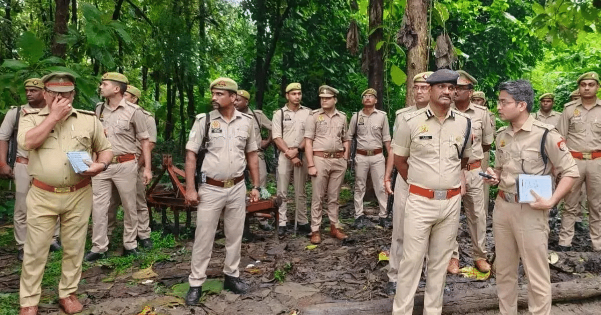 Deoria murder case: Police has not yet found the clue of 20 absconding accused, arms license of 17 people will be canceled