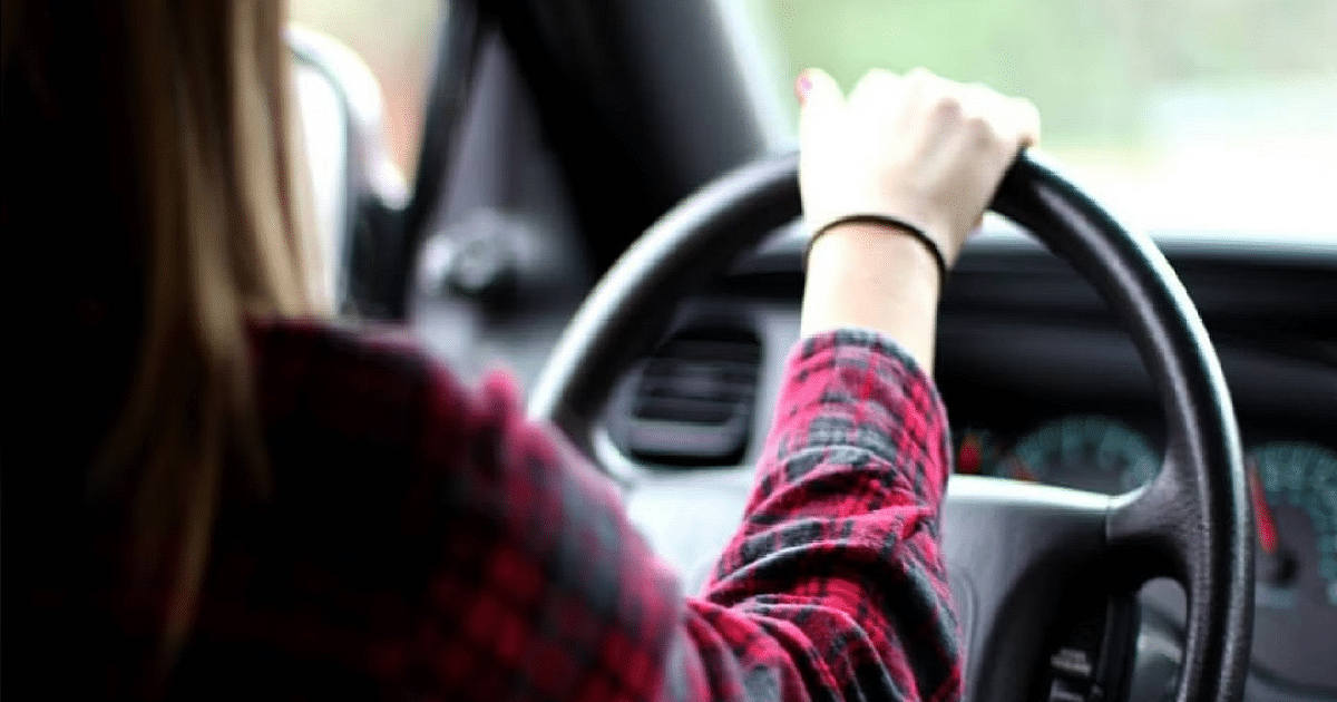 How To: How to maintain correct posture while driving, know step by step guide