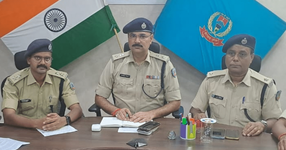 Jharkhand: Koderma police arrested three accused in the murder of a four-year-old innocent child in a property dispute.