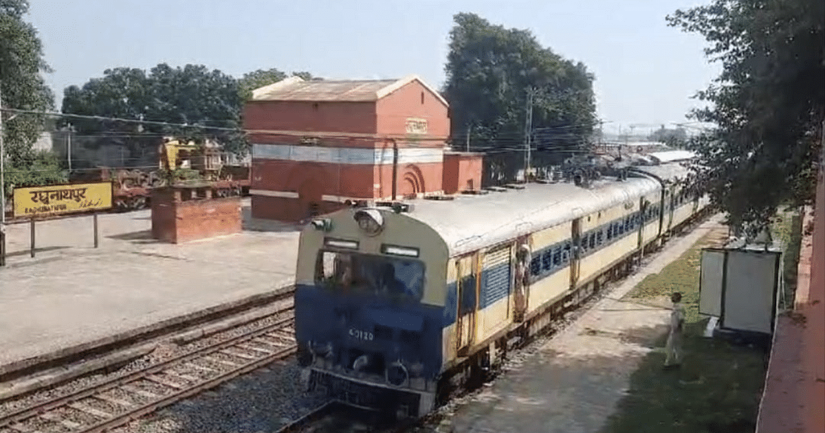 Restoration work done after North East Express accident, up line ready for train operation, know update