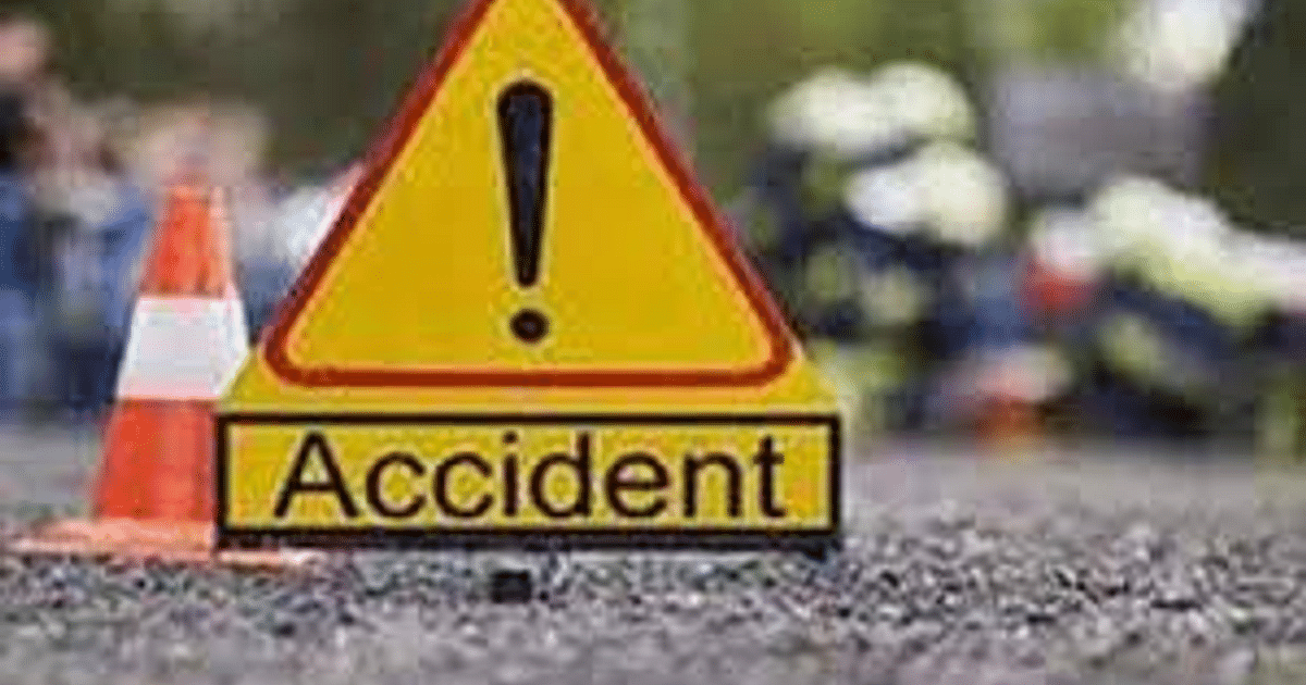 Road accident in Lakhisarai, woman traveling in e-rickshaw dies, four other riders injured