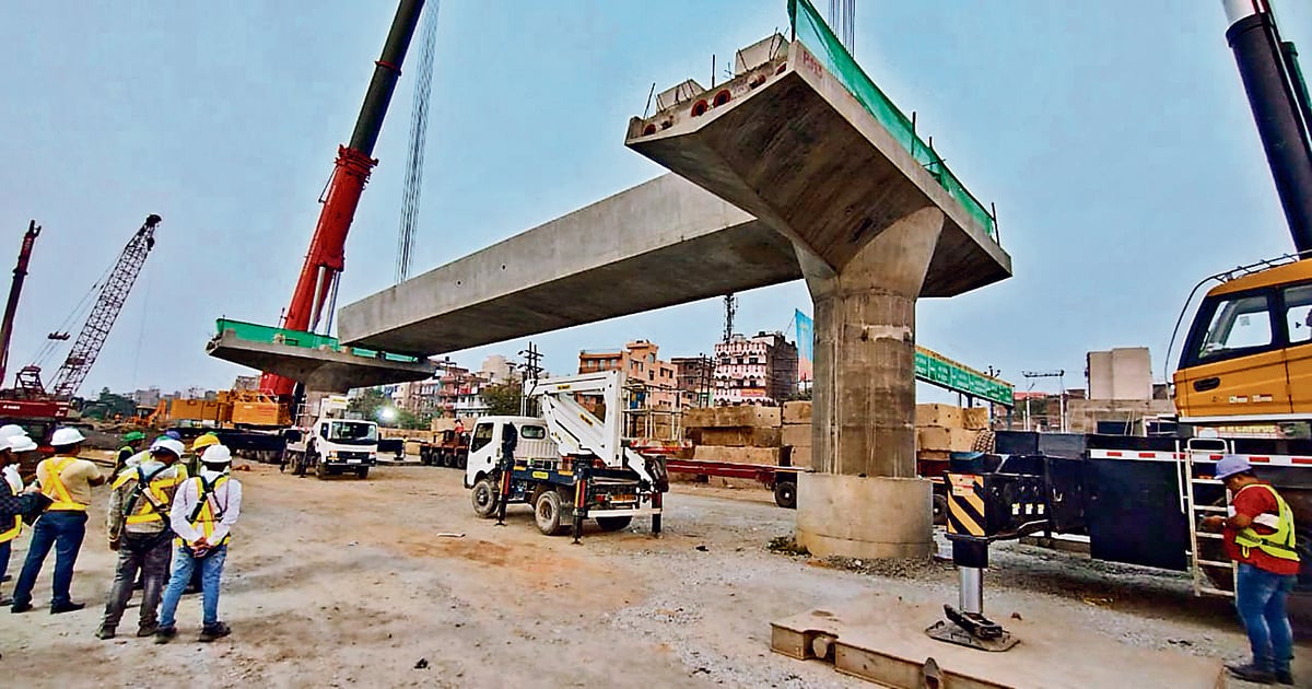 Construction work on Corridor One of Patna Metro picks up pace, first U-girder of second elevated section launched