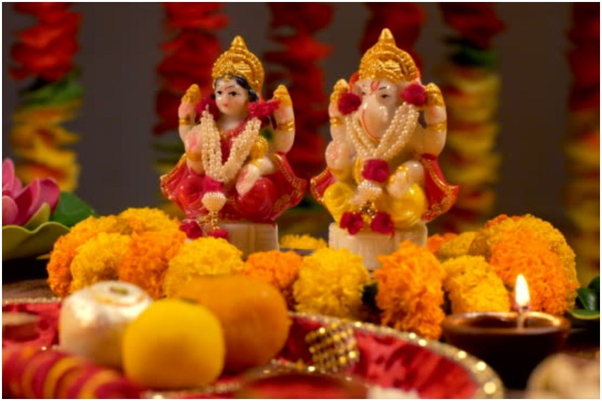 PHOTOS: Know when is the auspicious time for Diwali puja, Pradosh period will start from this time
