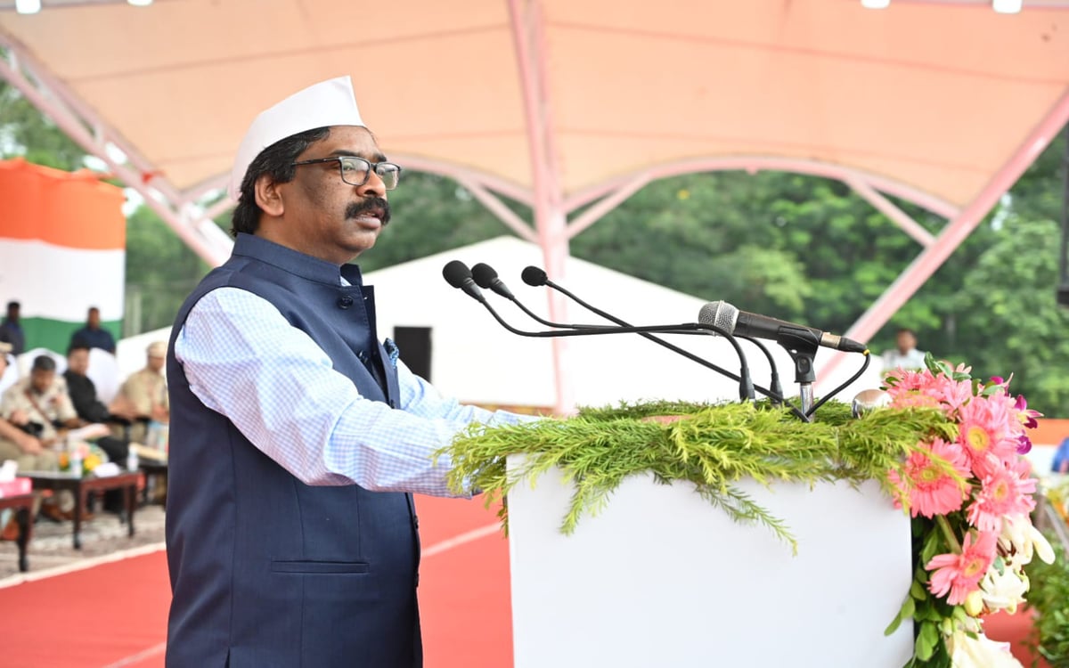 Jharkhand: CM Hemant Soren will gift Abua Housing Scheme to the people of the state today.