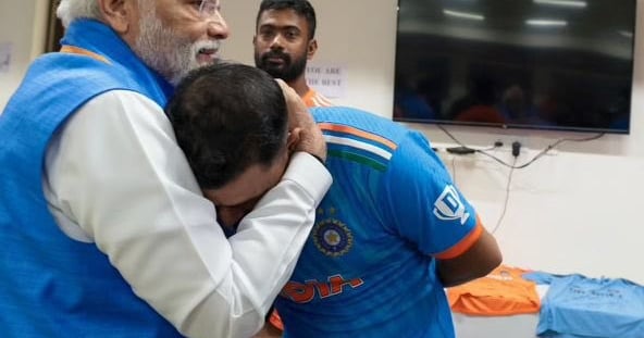 PHOTO: Mohammed Shami cried after meeting PM Modi, flood of tears in the dressing room of the Indian team