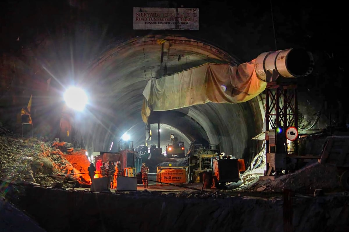 Uttarkashi rescue operation in the last stage, 6-8 meters of drilling left in the tunnel.