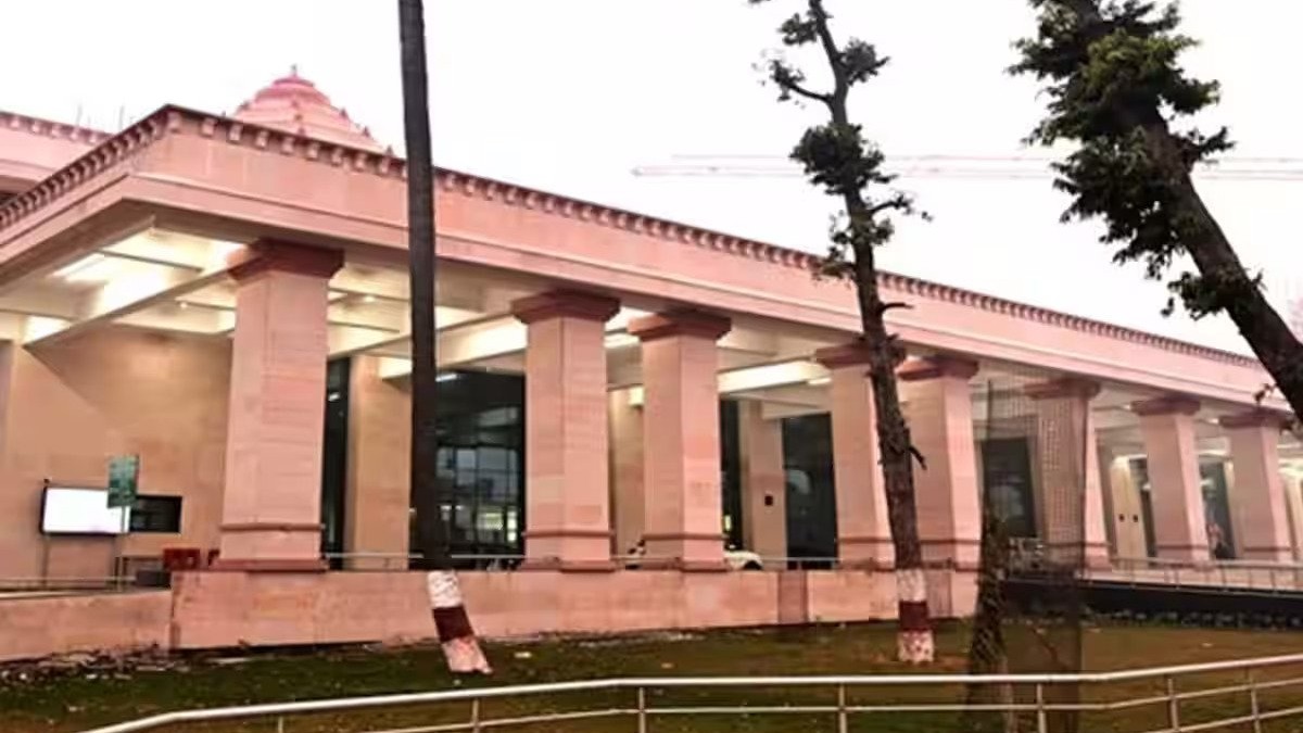 Ayodhya Railway Station: Ayodhya Railway Station on Ram Mandir theme will be ready on this date, PM Modi will inaugurate