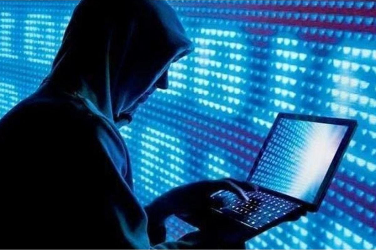 Be alert: Cyber ​​criminals are cheating in the name of providing online cricket match tickets.