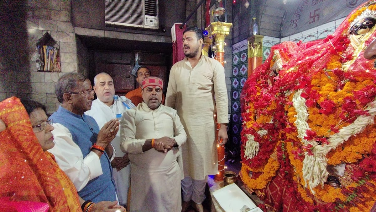 Bihar: Sikkim Governor reached Ara, paid obeisance at Maa Aranya Devi temple, know the specialty of the temple.