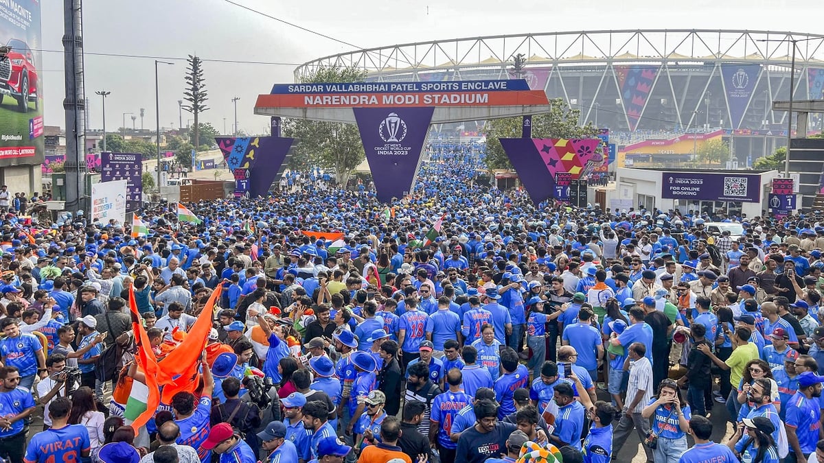 Blue sky descended on Narendra Modi Stadium, the streets of Ahmedabad are filled with spectators wearing blue jerseys.