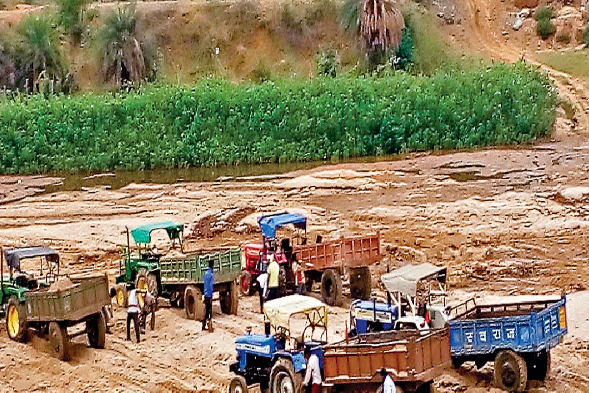 Committee formed to investigate illegal sand mining in Garhwa, now hearing will be held on January 12