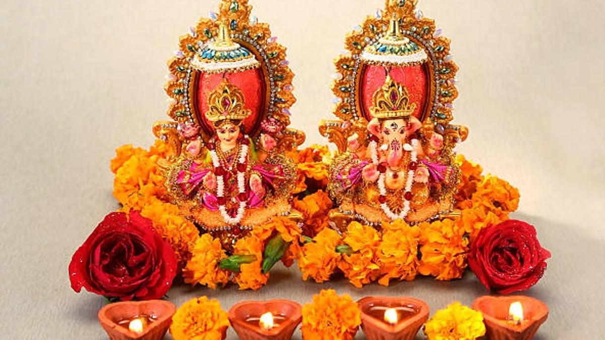 Diwali 2023 Puja: Why is Ganesha worshiped along with Lakshmi on Diwali, know the glory of Kuber Yantra