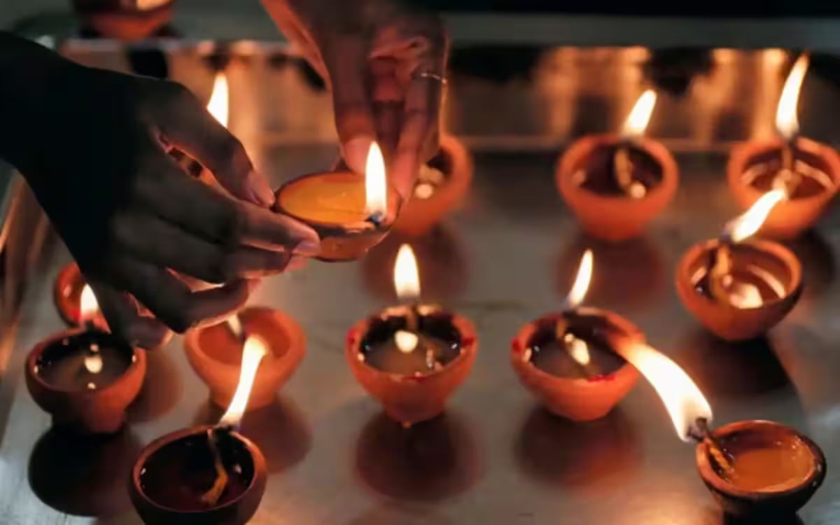 Diwali 2023: When is the festival of Diwali?  Know three stories related to this festival, its history and the meaning of Diwali.