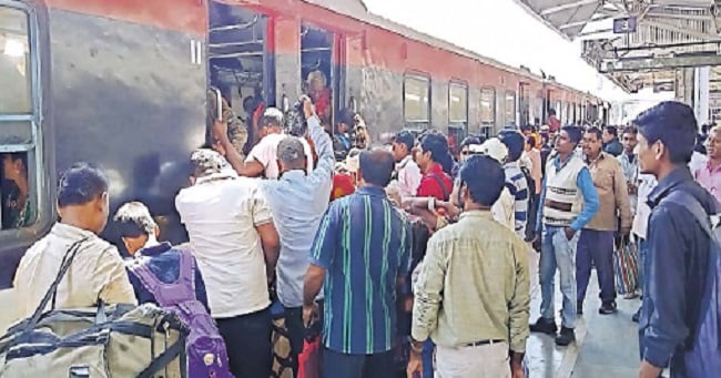 If you are coming to Bihar for the festival, then know this rule of Railways, if you travel with more weight than this, you will be issued a challan.