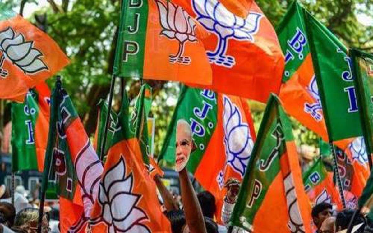 Jharkhand: BJP shows strength for Lok Sabha and Assembly elections, preparations to add new tribal faces