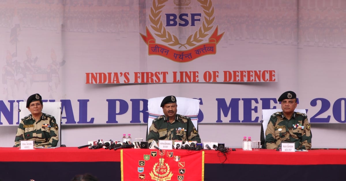 Jharkhand: Training center Meru is decorated and ready for BSF Foundation Day, Amit Shah reached Hazaribagh.