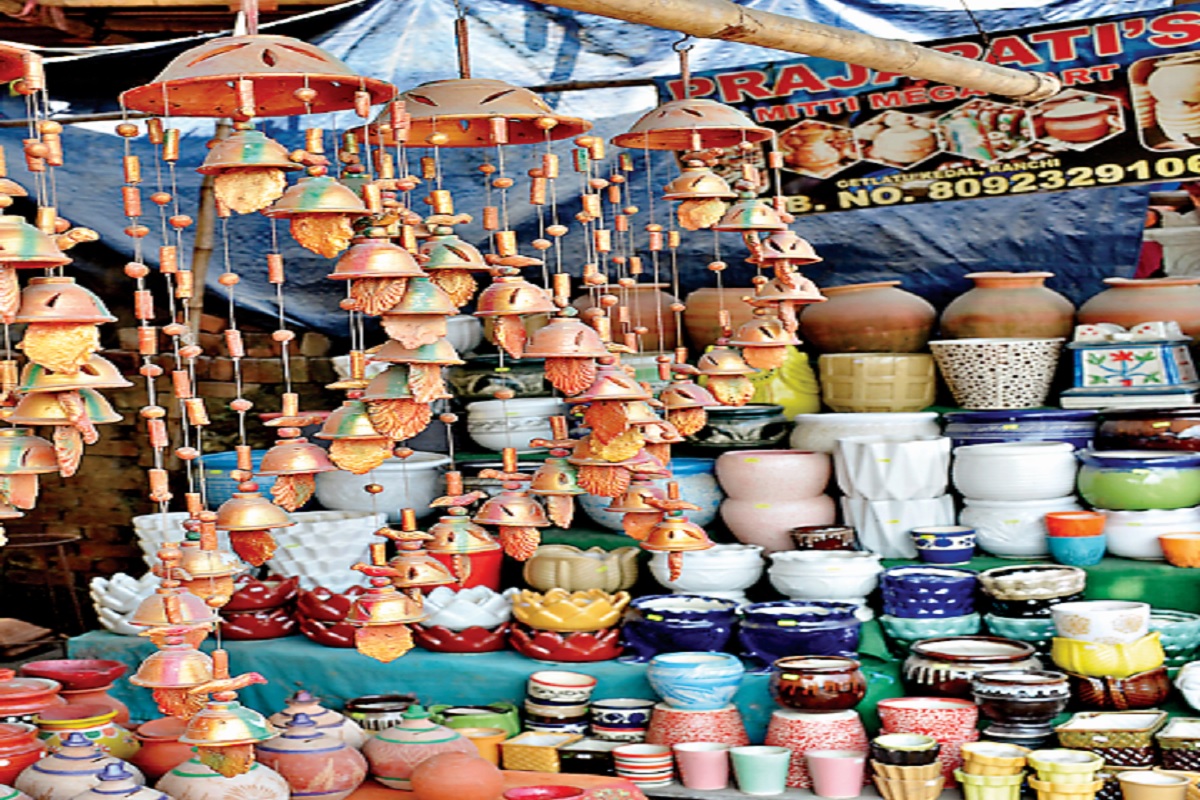 Jharkhand's potters need training, designer lamps and utensils have increased the challenge