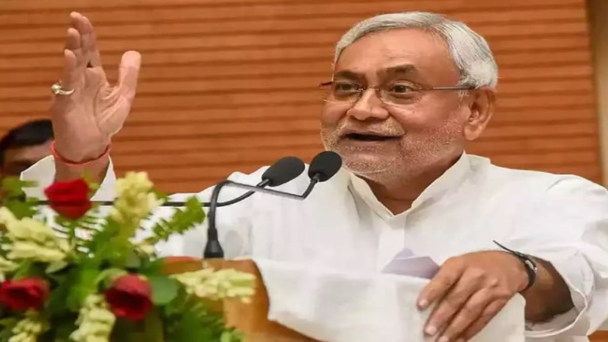 Nitish Kumar objected to calling people of other states as outsiders, said - It is a matter of happiness that Bihar is giving jobs to everyone.