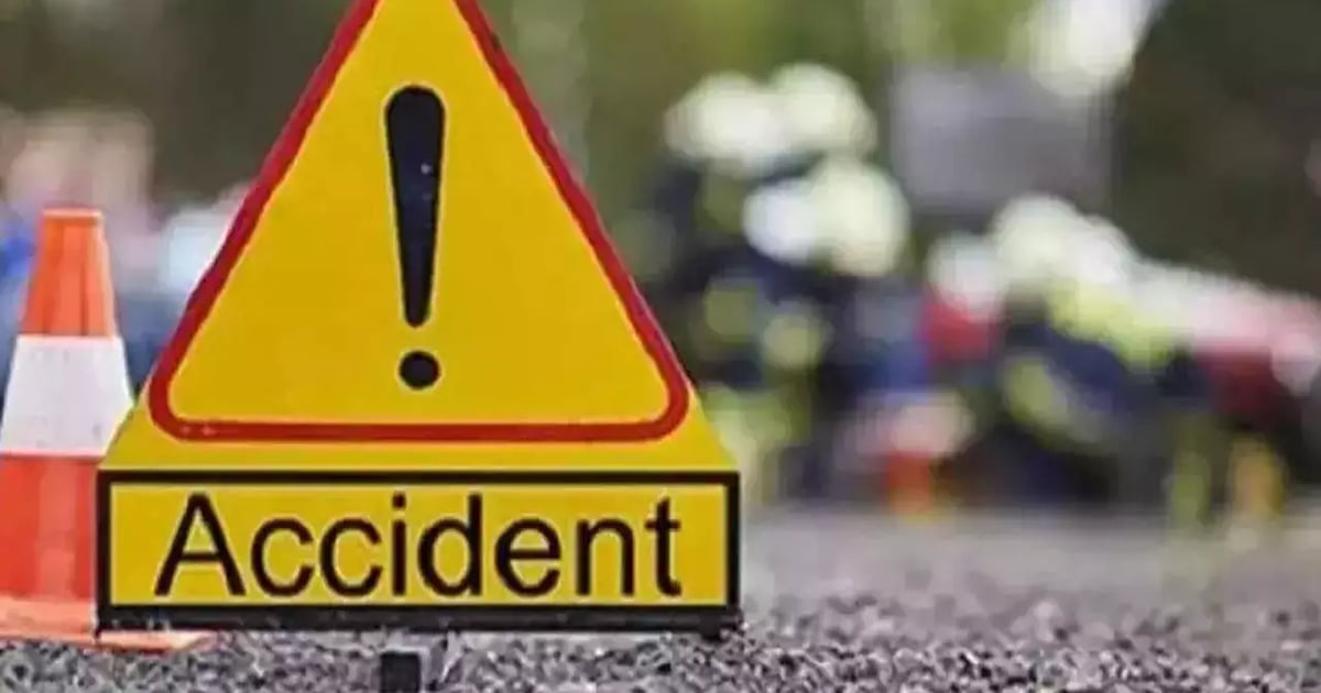 Three youths died in collision between police car and bike in Nalanda, angry people created ruckus