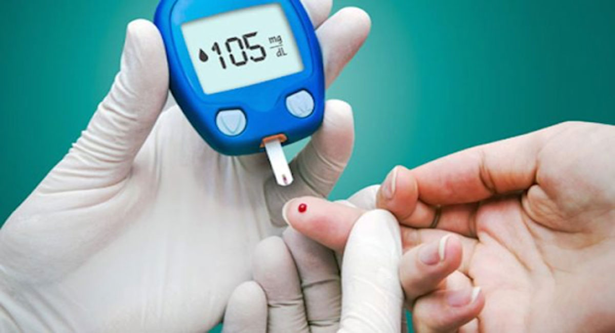 World Diabetes Day: Don't be afraid of diabetes, fight it, this way you can control sugar level.