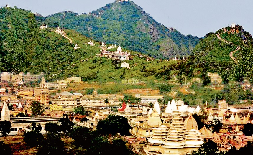 If there is heaven anywhere in Jharkhand then it is on Parasnath mountain, know its specialty
