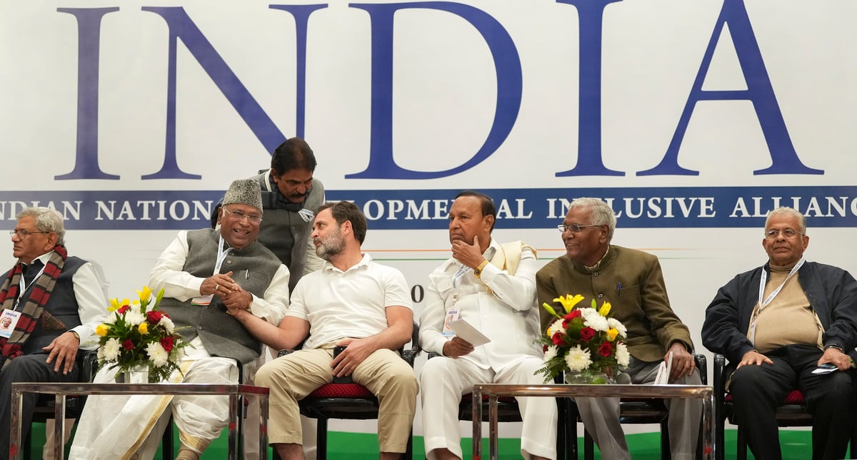 Crack in INDIA alliance!  AAP and Congress face to face in these two states