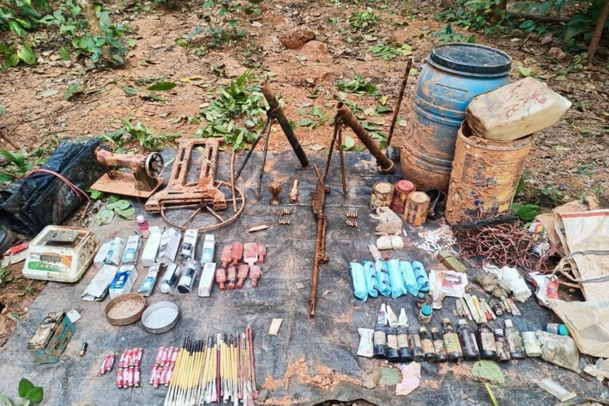 Big success for police in Chhattisgarh, three Naxalites killed in encounter, huge quantity of arms and ammunition recovered.