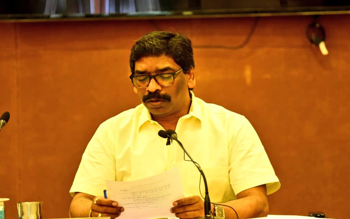 CM Hemant Soren's land case is to be interrogated today, but there is doubt over the Chief Minister going to the ED office.