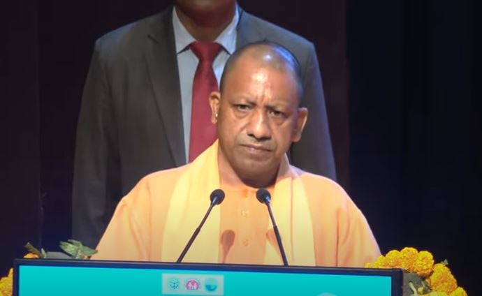 CM Yogi said - Medical teachers should give regular time to OPD along with teaching, do not indulge in abuses.
