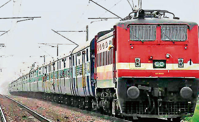 Deoghar: Hyderabad-Raxaul and Raxaul-Secunderabad weekly special trains will continue. 