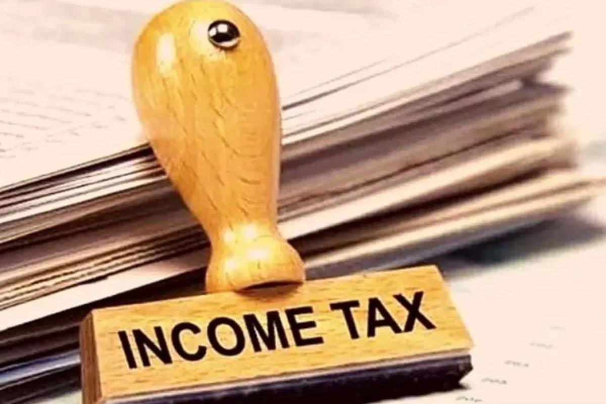 Income tax raid on five locations of Singhania Group in Patna and Purnia