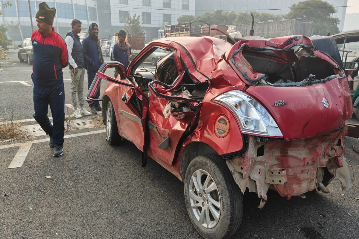 Jharkhand: Four people from Ranchi died in a road accident, speeding car blew up