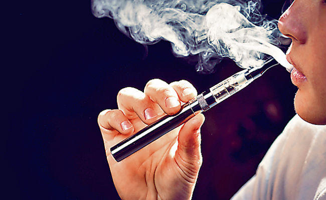 Jharkhand: School children falling prey to e-cigarettes and brown sugar